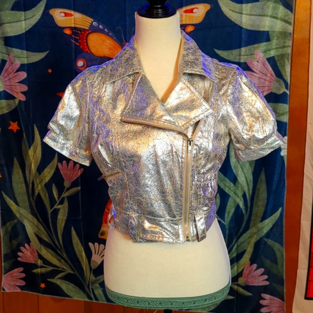 XOXO size M silver lightweight zippered jacket